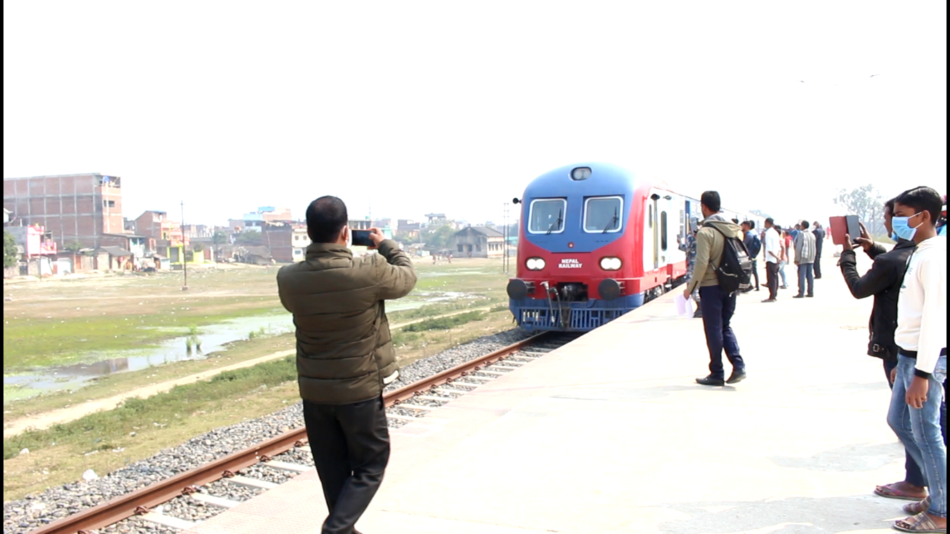 बोक्दैनन् मालसमान जनकपुरका रेल, मध्यफागुनबाट नियमित सञ्चालनको तयारी